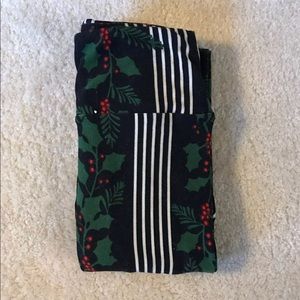LulaRoe Holiday Leggings
